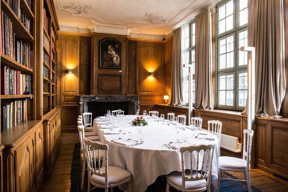 L'Hermitage Gantois, Autograph Collection Lille Bagian luar foto The Library